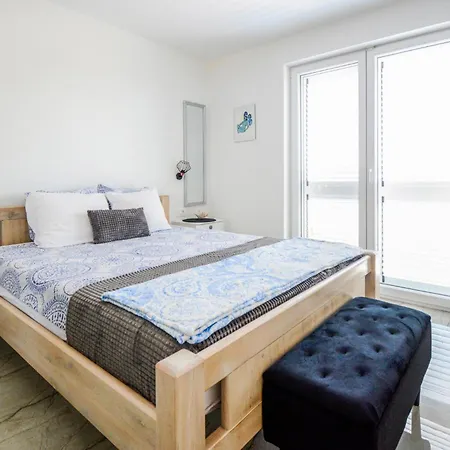 Gorgeous In With Wifi Holiday home
